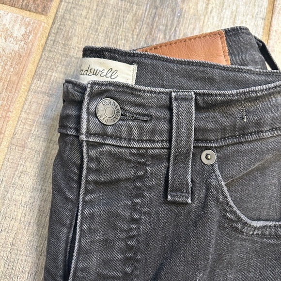 Madewell The Momjean in Raney Wash Knee-Rip Edition Size 27 Black Mom Jean - Picture 5 of 12